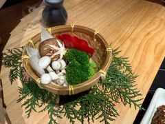 -山川小町·极番烧肉(新地假日广场店)