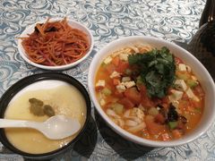 -巴扎美食·新疆菜·西域歌舞表演餐厅(新疆大厦店)