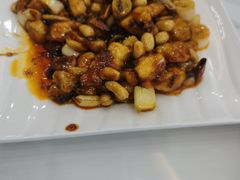 -巢香扣肉馆