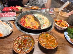 -萍姐火锅·公路夜市(武汉首店)