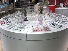 -巴黎三城(百联南方购物中心店)