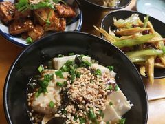 臭豆腐-炒豆合作社(东四总店)