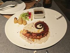 -Efes Turkish & Mediterranean Cuisine 艾菲斯餐厅(陆家嘴店)
