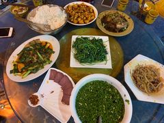 -华光驿站私房菜·黑金冠