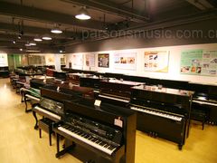 -柏斯音乐艺术中心·钢琴·吉他(上音店)