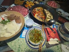 -鸿姐老火锅(静安店)