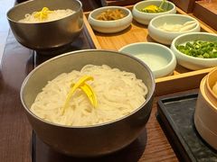 -银米·云南传统过桥米线(双廊黑金冠店)
