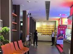 -鸽子侯·家宴·平价海鲜(绿地店)
