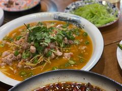 鲜锅兔-盛世盐帮·自贡特色(总店)