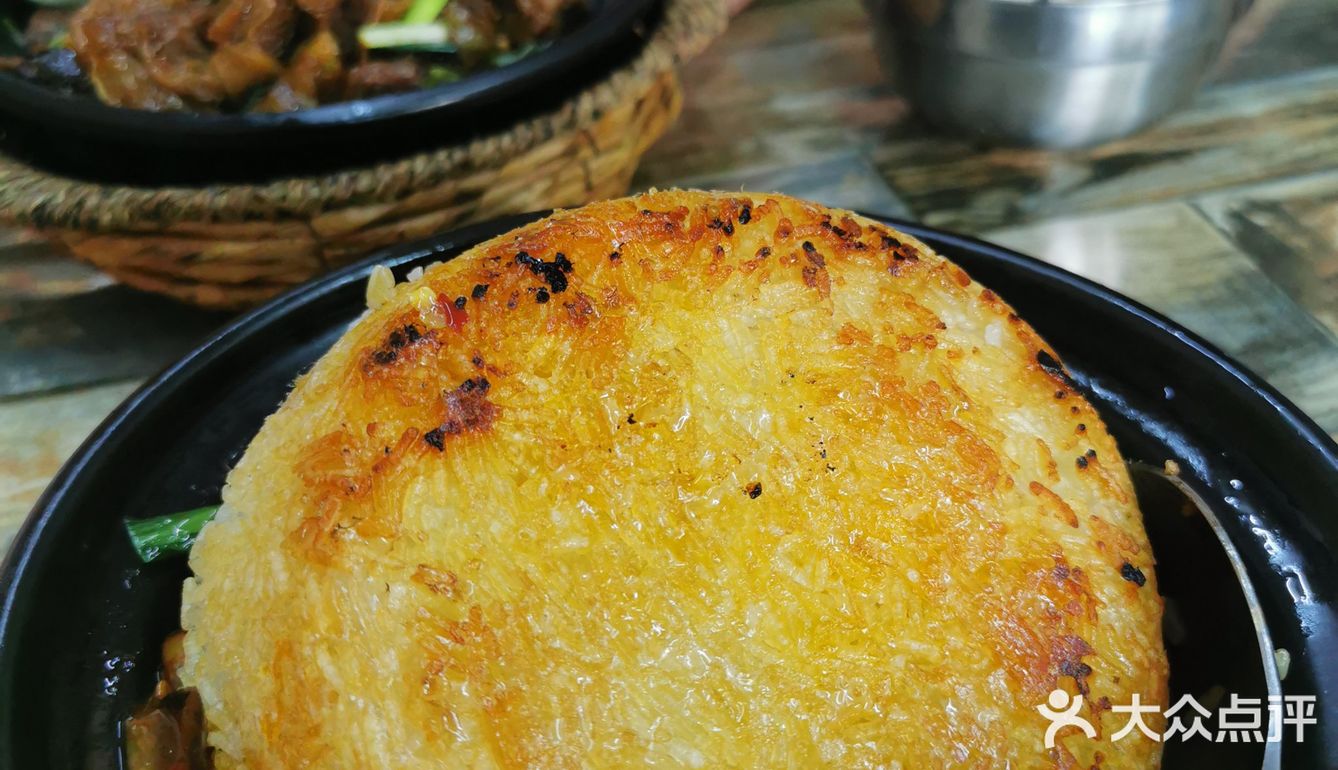 道院塘餐饮很兴，但真正好吃的凤毛麟角