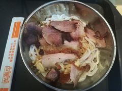 -红鼻子桂林米粉(金唐新光界店)