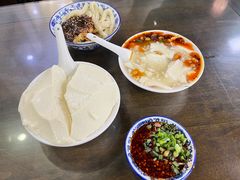 -西月城谭豆花(春熙路店)