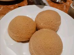 酥皮牛奶包-金玉满堂潮州酒楼(无限极荟购物广场店)