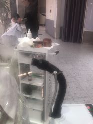 -PE SALON 