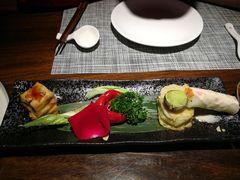 -乐领拈花溪·林涧食韵