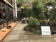 -Metal hands·铁手咖啡