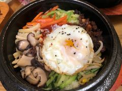 -百年石锅饭·朝鲜族传统民餐