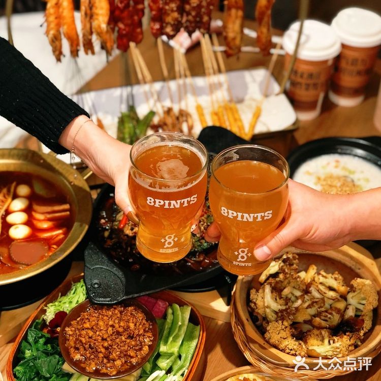 上海最大的烧烤店来银亭路啦，这缸烤的味道真是绝了！ 