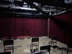-屋有岛沉浸游戏旗舰店(中山公园店)