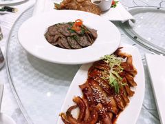 -王朝大酒店徐汇店-地面停车场