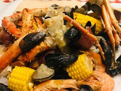 -The Crab Pot Seattle