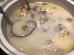 -煲大王猪肚鸡·椰子鸡火锅(红谷滩万达店)