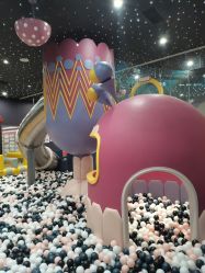 -MELAND CLUB亲子乐园·派对·餐厅(北京芳圆里ID MALL店)