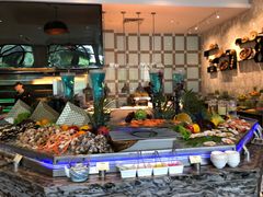 -棕榈阁·巴西烤肉海鲜自助餐厅(中州皇冠假日酒店)