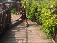 -呀路古热带植物园