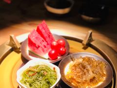 -湊湊火锅·茶憩(杭州湖滨银泰in77店)