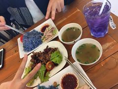 -蝶豆花蓝面条