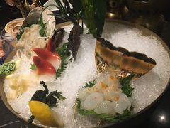 -半岛翡丽海鲜自助餐厅(观风亭店)