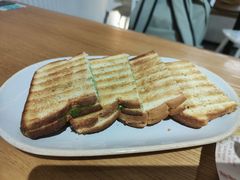 -HELLO 27 意面·沙拉·帕尼尼