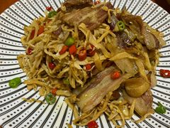 脆笋丝炒陕南腊肉-醉长安(南门总店)