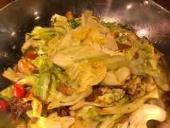 -有红鸡毛店·川菜(建设路店)