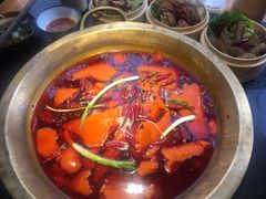 -王婆乔鲜鱼自助火锅(蜀汉路店)