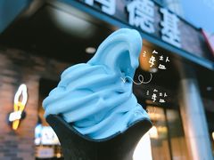 -肯德基(中纬店)