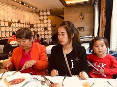 -马克西姆俄罗斯餐厅(通亚街店)