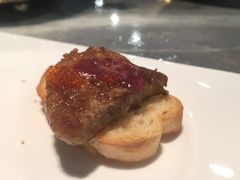 香煎鹅肝-铭门盛宴艺术海鲜姿造(珠江新城店)