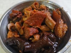 猪脚-灵山卢梅燕粉店