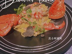 波士顿龙虾面-弦月窗LUNETTE BY AMANDA(复兴路店)