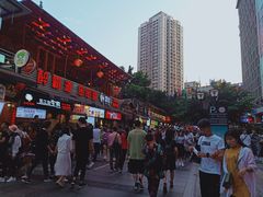 -八一好吃街·高品美食广场