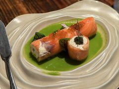 烟熏挪威三文鱼卷配红鱼籽酱-格鲁·秀色Georgia’s Feast