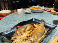 罗布泊烤鱼-纳瓦新疆菜(银都店)