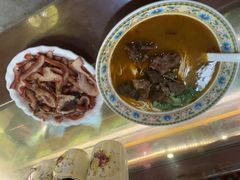 -金杨拉面王小吃面馆·牛三宝面·红烧牛肉粉