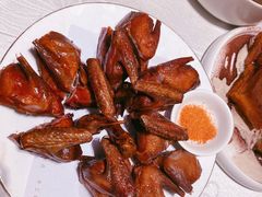 中山妙龄乳鸽-十二粤味·顺德菜·烧鹅点心(五四广场店)