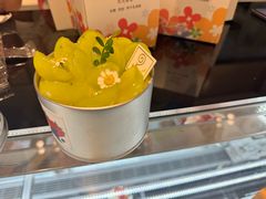 -花花卷卷·鲜食蛋糕(静安久光百货店)