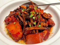 野菌瓦罐肉-千百味红餐厅·江西菜(绿地双子塔店)