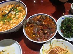 -窄巷子陕菜馆·地道陕西菜(粉巷店)