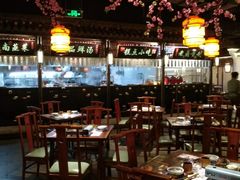 大堂-卢大鲜鱼头捞饭(美利广场店)